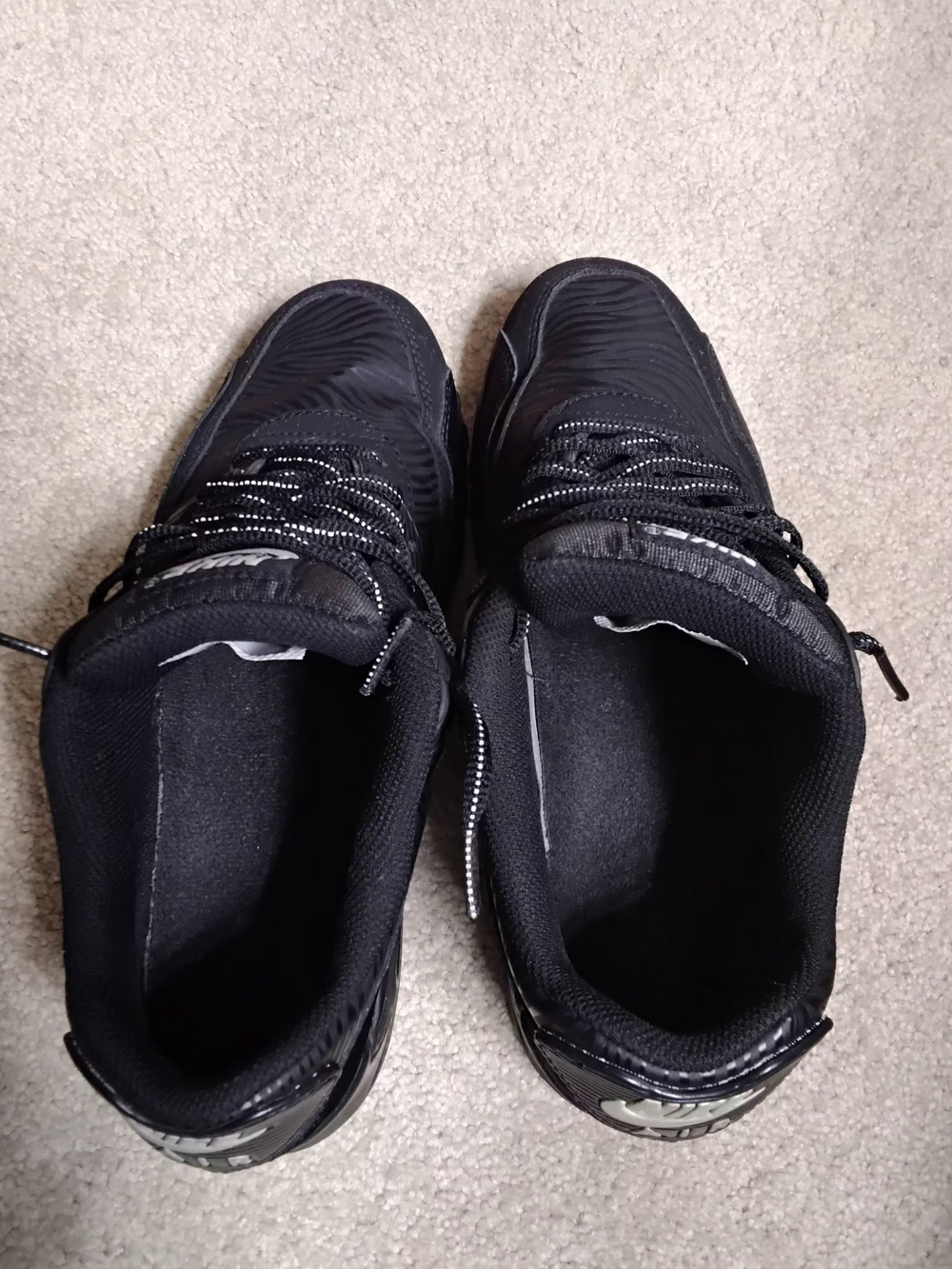 Nike Air Max 90, Black, Size 8 Women/6.5 Youth - Picture 10 of 14